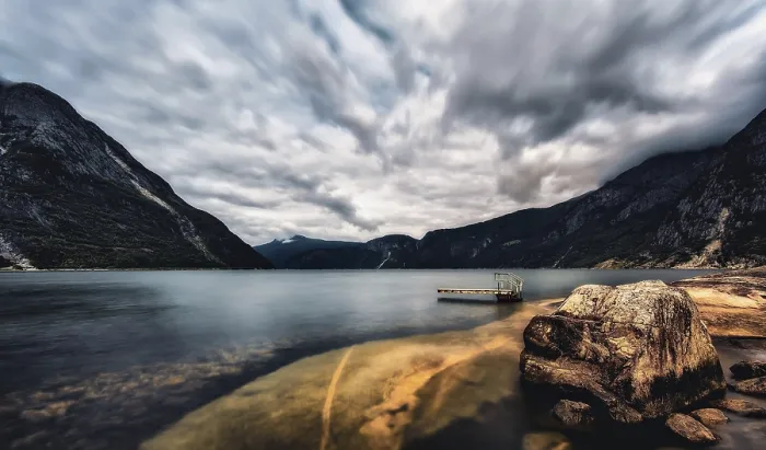 Gerahmter Druck : Panoramablick auf den Eidfjord in Norwegen. Gerahmter Druck : Panoramablick auf den Eidfjord in Norwegen.