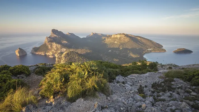 Gerahmter Druck : Panoramablick auf die Halbinsel Formentor Gerahmter Druck : Panoramablick auf die Halbinsel Formentor