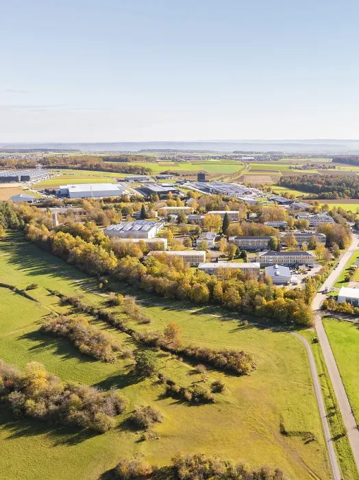 Gerahmter Druck : Panoramablick auf eine Industriegebiet. Gerahmter Druck : Panoramablick auf eine Industriegebiet.