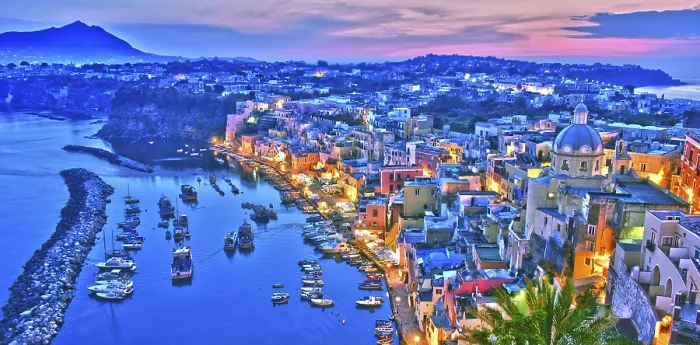 Gerahmter Druck : Panoramablick auf die Procida-Insel. Gerahmter Druck : Panoramablick auf die Procida-Insel.