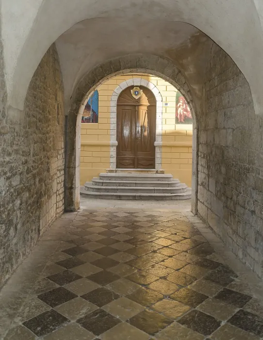 Gerahmter Druck : Passage im historischen Zentrum Gerahmter Druck : Passage im historischen Zentrum