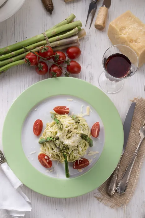 Gerahmter Druck : Pasta mit Spargel Gerahmter Druck : Pasta mit Spargel