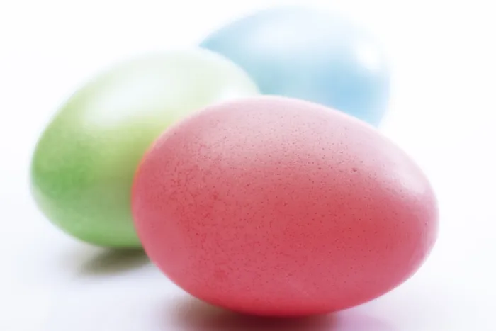 Gerahmter Druck : Pastellfarbene bemalte Ostereier. Gerahmter Druck : Pastellfarbene bemalte Ostereier.