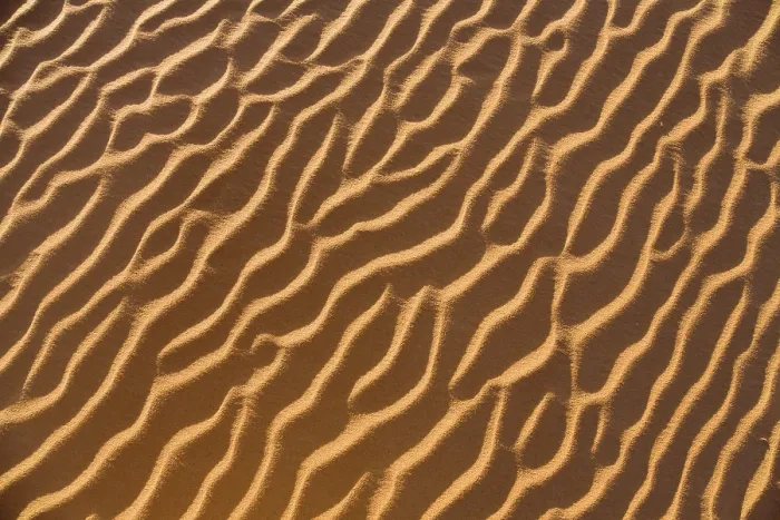 Gerahmter Druck : Muster im Sand, Libysche Wüste. Gerahmter Druck : Muster im Sand, Libysche Wüste.