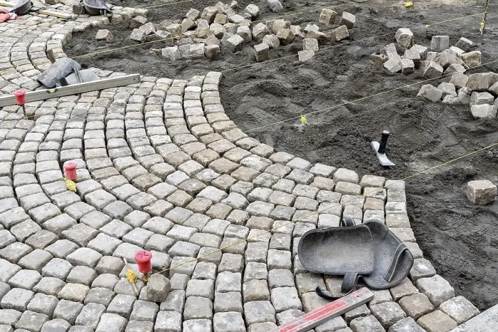 Gerahmter Druck : Straßenarbeiten Gerahmter Druck : Straßenarbeiten