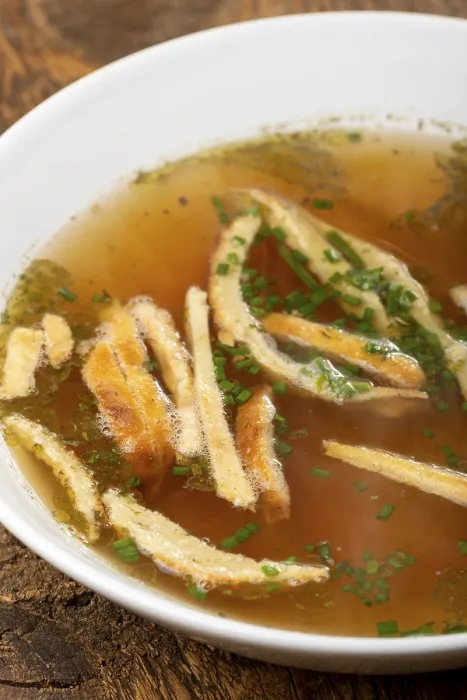 Gerahmter Druck : Pfannkuchensuppe Gerahmter Druck : Pfannkuchensuppe
