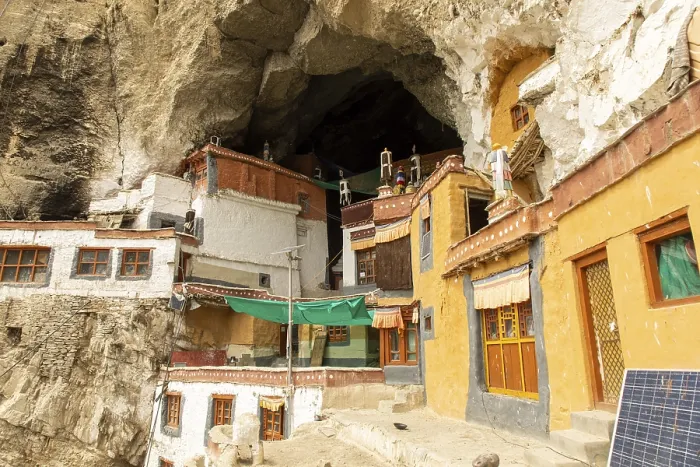 Gerahmter Druck : Phugtal Gompa, einzigartige buddhistische Kloster. Gerahmter Druck : Phugtal Gompa, einzigartige buddhistische Kloster.