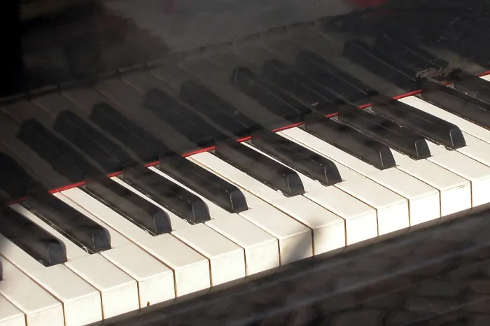 Gerahmter Druck : Piano