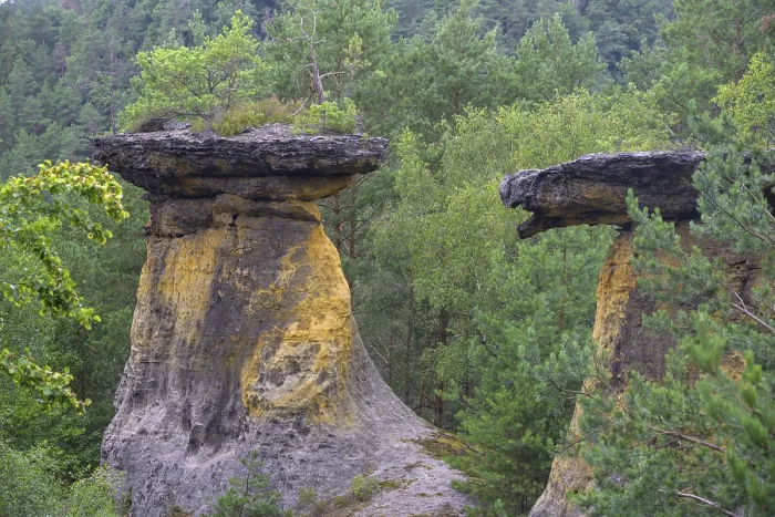 Gerahmter Druck : Felsformationen von Poklič Gerahmter Druck : Felsformationen von Poklič