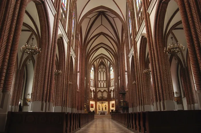 Gerahmter Druck : Polnisches katholisches Dom inneres (horizontal) Gerahmter Druck : Polnisches katholisches Dom inneres (horizontal)