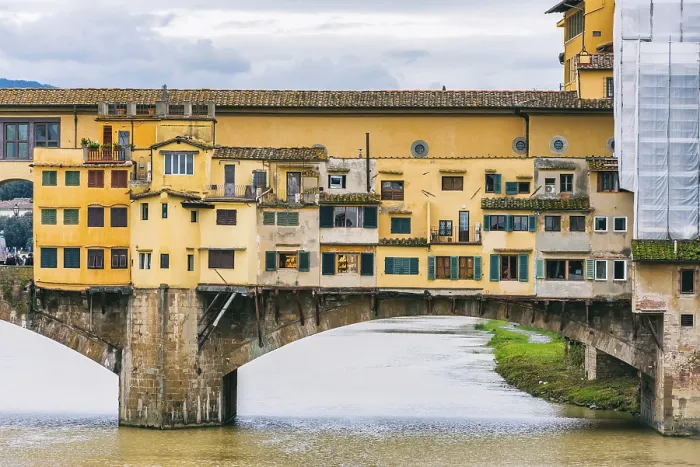 Gerahmter Druck : Ponte Vecchio über den Fluss Arno. Gerahmter Druck : Ponte Vecchio über den Fluss Arno.