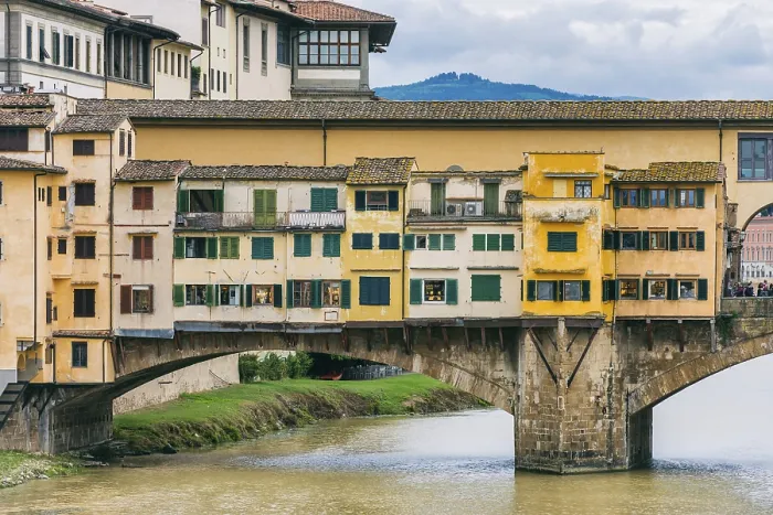 Gerahmter Druck : Ponte Vecchio über dem Fluss Arno Gerahmter Druck : Ponte Vecchio über dem Fluss Arno
