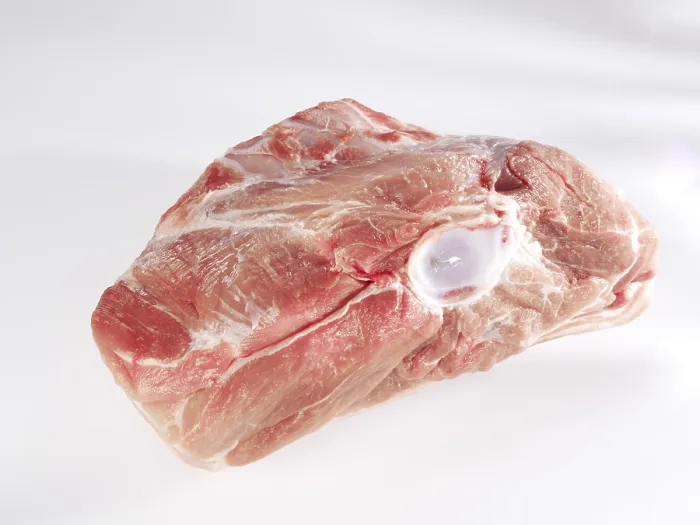 Gerahmter Druck : Schweinehals, roh. Gerahmter Druck : Schweinehals, roh.