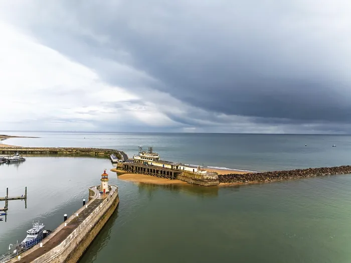 Gerahmter Druck : Hafen von Ramsgate aus einem Drohnen, Ramsgate Gerahmter Druck : Hafen von Ramsgate aus einem Drohnen, Ramsgate