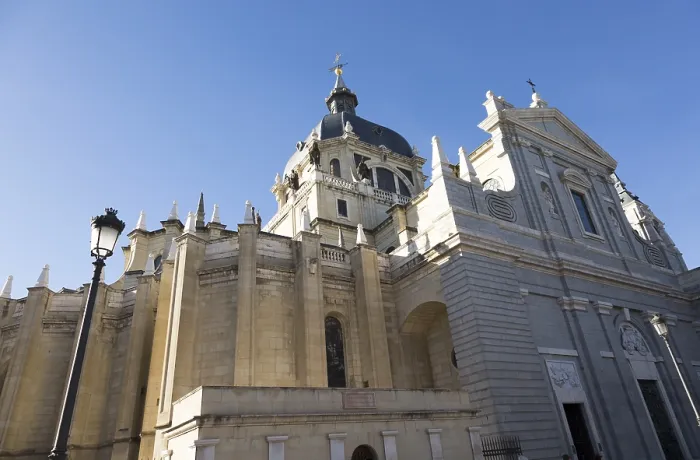 Gerahmter Druck : Dom unserer Frau von der Almudena