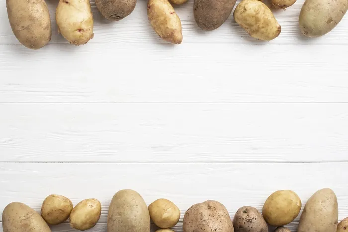 Gerahmter Druck : Kartoffeln ordneten Tisch. Gerahmter Druck : Kartoffeln ordneten Tisch.
