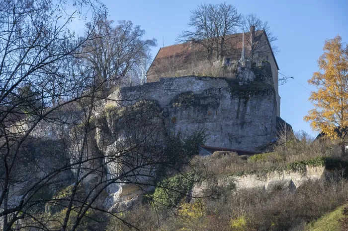 Gerahmter Druck : Schloss Pottenstein, um 1070 erbaut. Gerahmter Druck : Schloss Pottenstein, um 1070 erbaut.