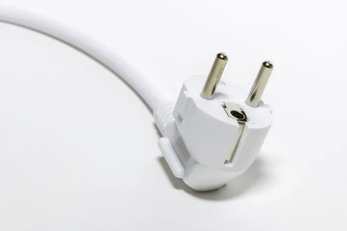 Gerahmter Druck : Stromstecker, Steckverbinder, Stromkabel Gerahmter Druck : Stromstecker, Steckverbinder, Stromkabel