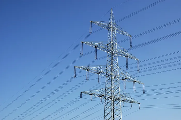 Gerahmter Druck : Mast in der Nähe eines blauen Himmels. Gerahmter Druck : Mast in der Nähe eines blauen Himmels.