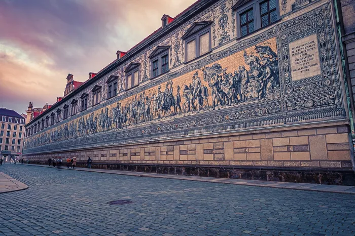 Gerahmter Druck : Die Prinzenerzählung in Dresden. Gerahmter Druck : Die Prinzenerzählung in Dresden.