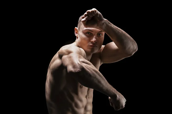 Gerahmter Druck : Berufsmüllerboxer posiert im Studio. Gerahmter Druck : Berufsmüllerboxer posiert im Studio.