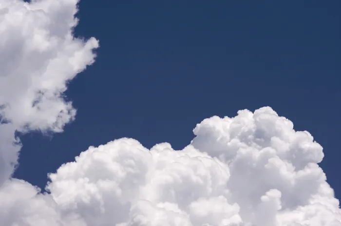 Gerahmter Druck : Himmel mit weichen Wolken Gerahmter Druck : Himmel mit weichen Wolken