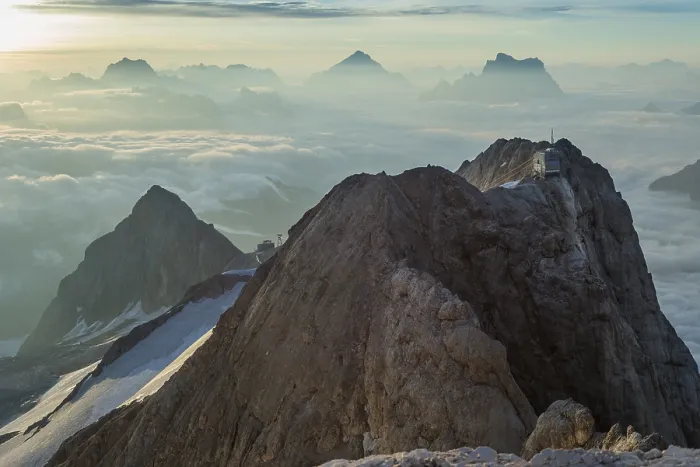 Gerahmter Druck : Punta Rocca mit Seilbahnstation