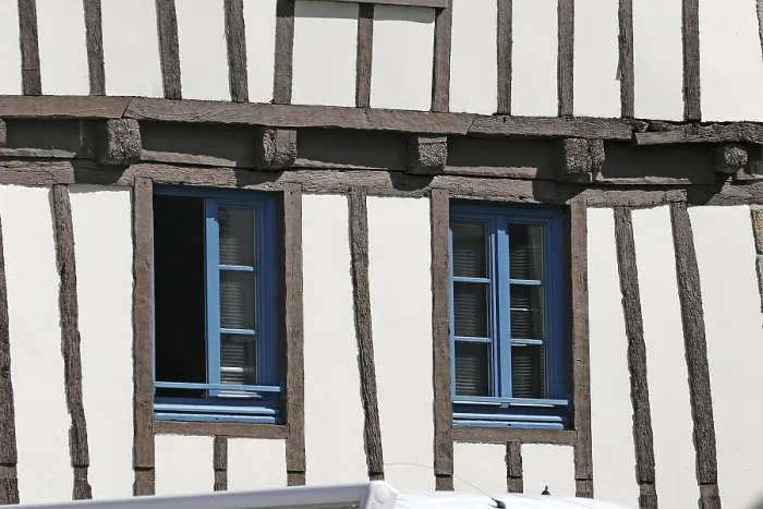 Gerahmter Druck : Halbzeitgemauerter Stadtkern von Quimper Gerahmter Druck : Halbzeitgemauerter Stadtkern von Quimper