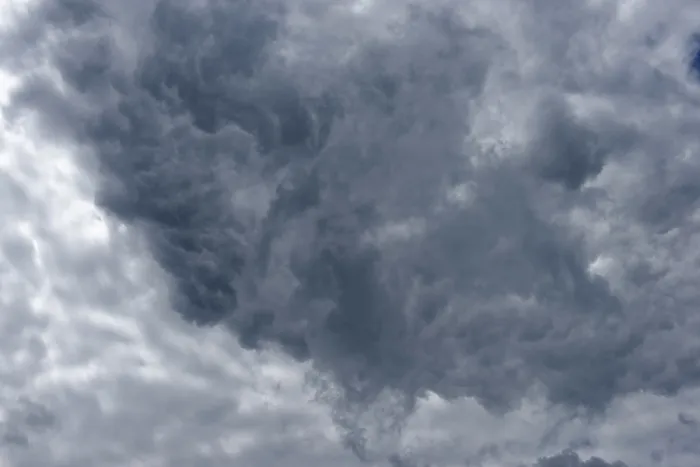 Gerahmter Druck : Regenwolken, dunkle Wolken, Brandenburg, Deutschland Gerahmter Druck : Regenwolken, dunkle Wolken, Brandenburg, Deutschland