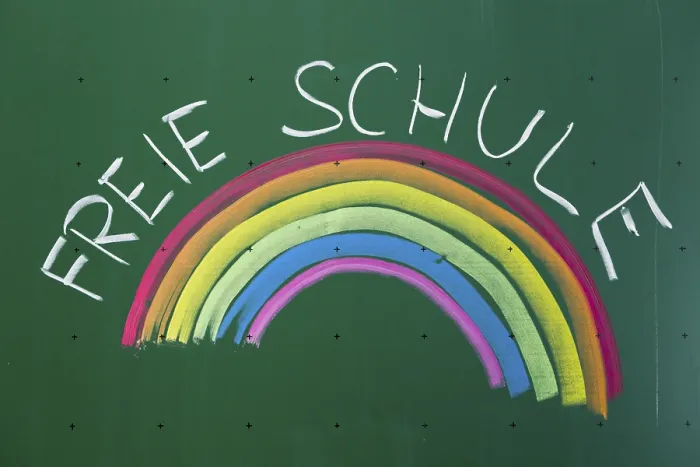 Gerahmter Druck : Schulunterricht an einer Freien Schule in Deutschland Gerahmter Druck : Schulunterricht an einer Freien Schule in Deutschland