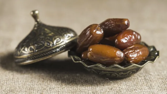 Gerahmter Druck : Ramadan-Konzept mit einigen Daten. Gerahmter Druck : Ramadan-Konzept mit einigen Daten.