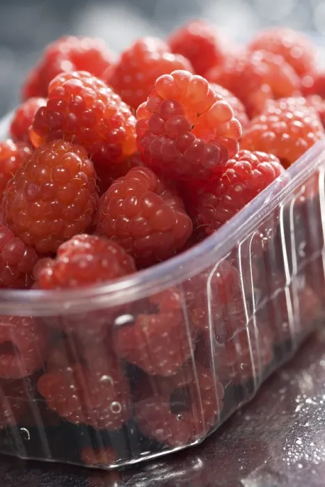 Gerahmter Druck : Rasberries Gerahmter Druck : Rasberries