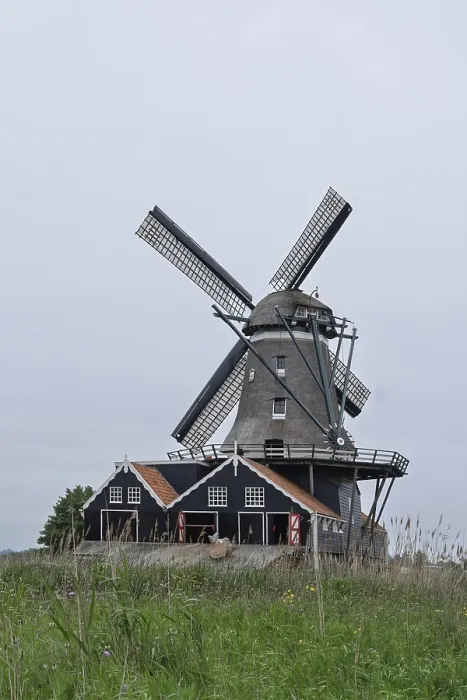 Gerahmter Druck : Der Ratwindmühle am Fluss Geeuw. Gerahmter Druck : Der Ratwindmühle am Fluss Geeuw.