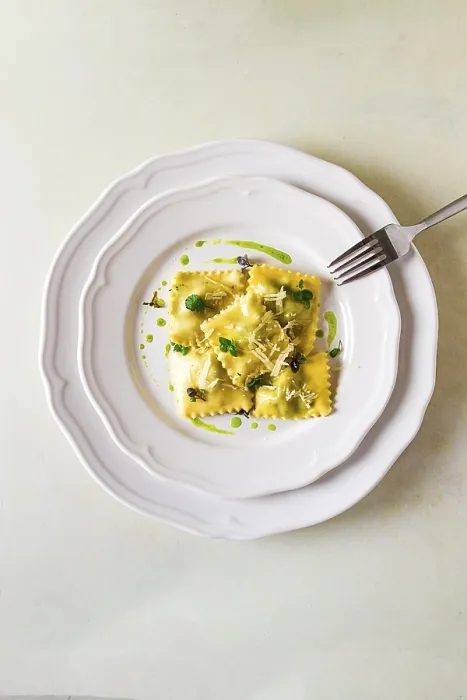 Gerahmter Druck : Ravioli mit Spinat und Käse. Gerahmter Druck : Ravioli mit Spinat und Käse.
