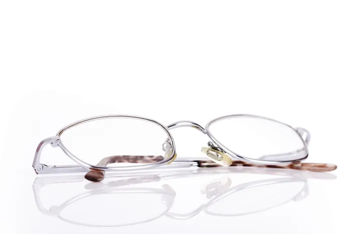Gerahmter Druck : Lesebrille Gerahmter Druck : Lesebrille