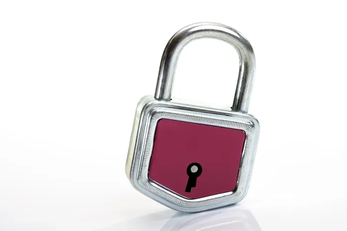Gerahmter Druck : Roter Schlüsselloch Gerahmter Druck : Roter Schlüsselloch