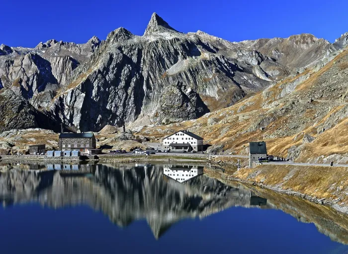 Gerahmter Druck : Spiegelung am Lac du Grand St. Gerahmter Druck : Spiegelung am Lac du Grand St.