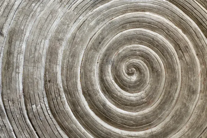 Gerahmter Druck : Reliefform auf einem Stein in Form einer Spirale. Gerahmter Druck : Reliefform auf einem Stein in Form einer Spirale.