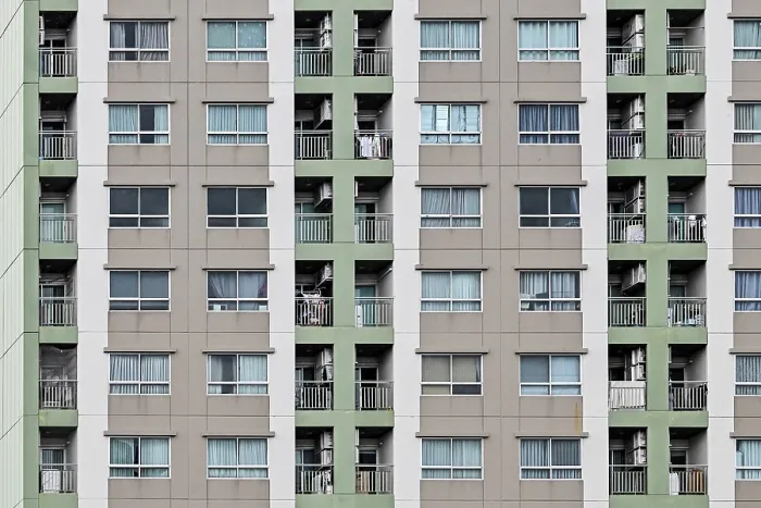 Gerahmter Druck : Wohnblöcke-Fassade Gerahmter Druck : Wohnblöcke-Fassade