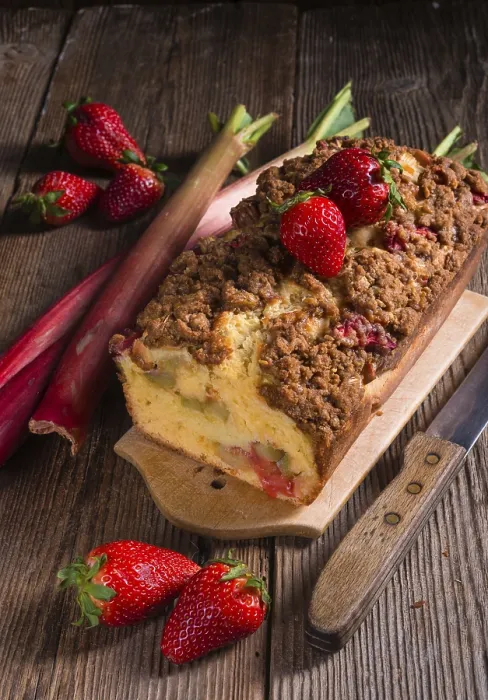 Gerahmter Druck : Rhabarberkuchen Gerahmter Druck : Rhabarberkuchen