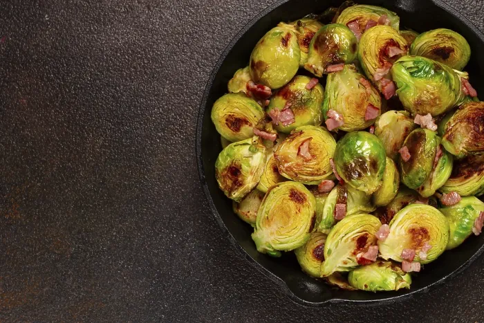 Gerahmter Druck : Geröstete Blumenkohl, mit Speck. Gerahmter Druck : Geröstete Blumenkohl, mit Speck.