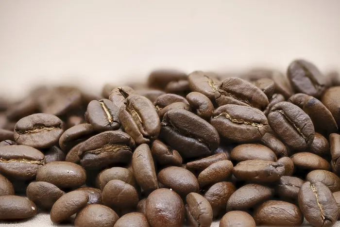 Gerahmter Druck : Geröstete Kaffeebohnen. Gerahmter Druck : Geröstete Kaffeebohnen.