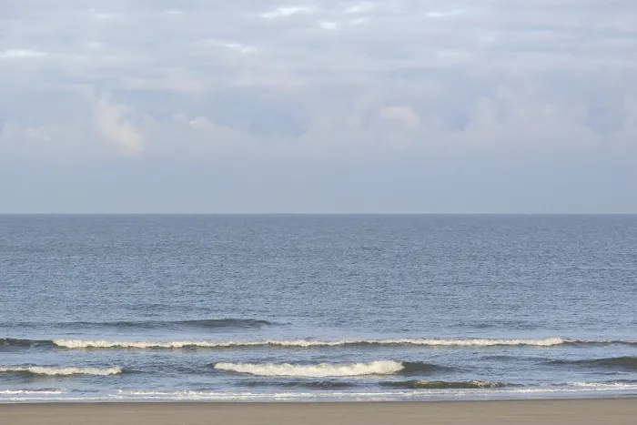 Gerahmter Druck : Wellen am Norderney, Ostfriesische Inseln, Niedersachsen Gerahmter Druck : Wellen am Norderney, Ostfriesische Inseln, Niedersachsen