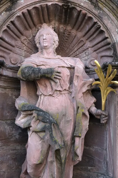 Gerahmter Druck : Statue der Heiligen Beatrix Gerahmter Druck : Statue der Heiligen Beatrix