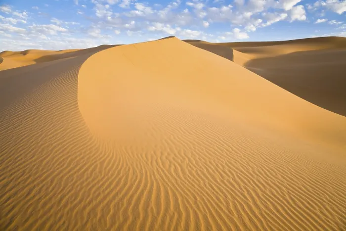 Gerahmter Druck : Wüsten von Sanddünen in der Libyschen Wüste. Gerahmter Druck : Wüsten von Sanddünen in der Libyschen Wüste.