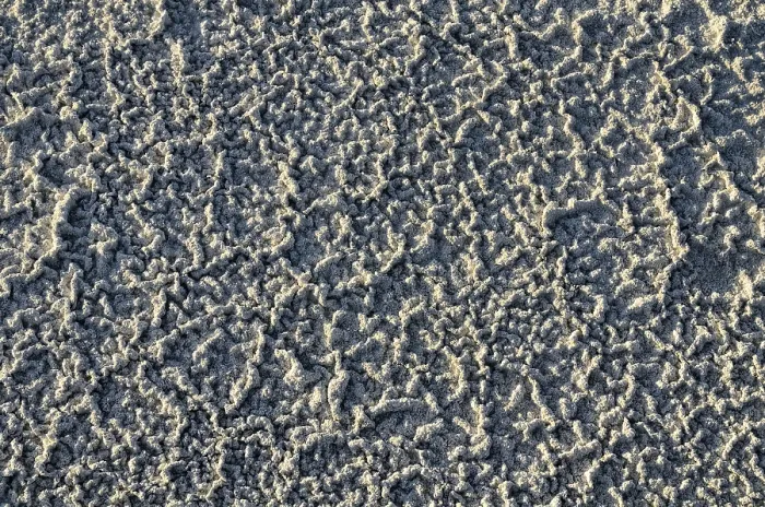 Gerahmter Druck : Sandmuster mit Salzablagerungen. Gerahmter Druck : Sandmuster mit Salzablagerungen.