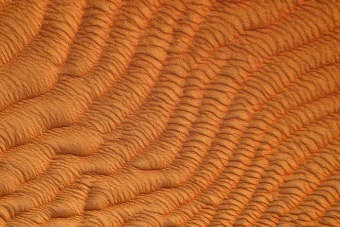 Gerahmter Druck : Sandwellen, Textur auf einer Dünen. Gerahmter Druck : Sandwellen, Textur auf einer Dünen.