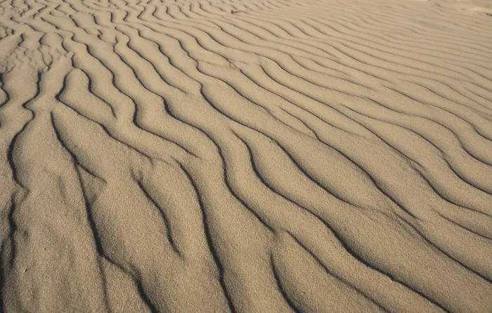 Gerahmter Druck : Sand mit Wellenmuster, Insel Juist. Gerahmter Druck : Sand mit Wellenmuster, Insel Juist.