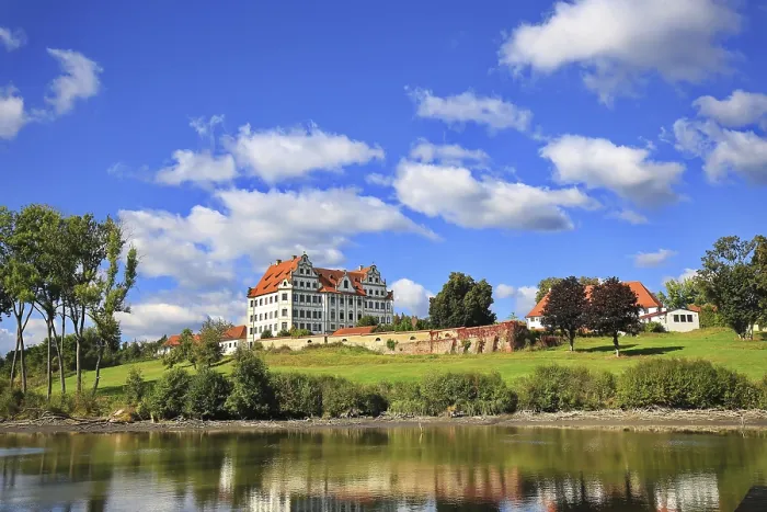 Gerahmter Druck : Schloss Harthausen Gerahmter Druck : Schloss Harthausen