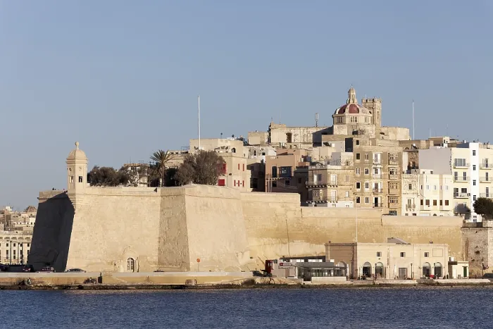 Gerahmter Druck : Senglea mit Vedette-Wachposten. Gerahmter Druck : Senglea mit Vedette-Wachposten.